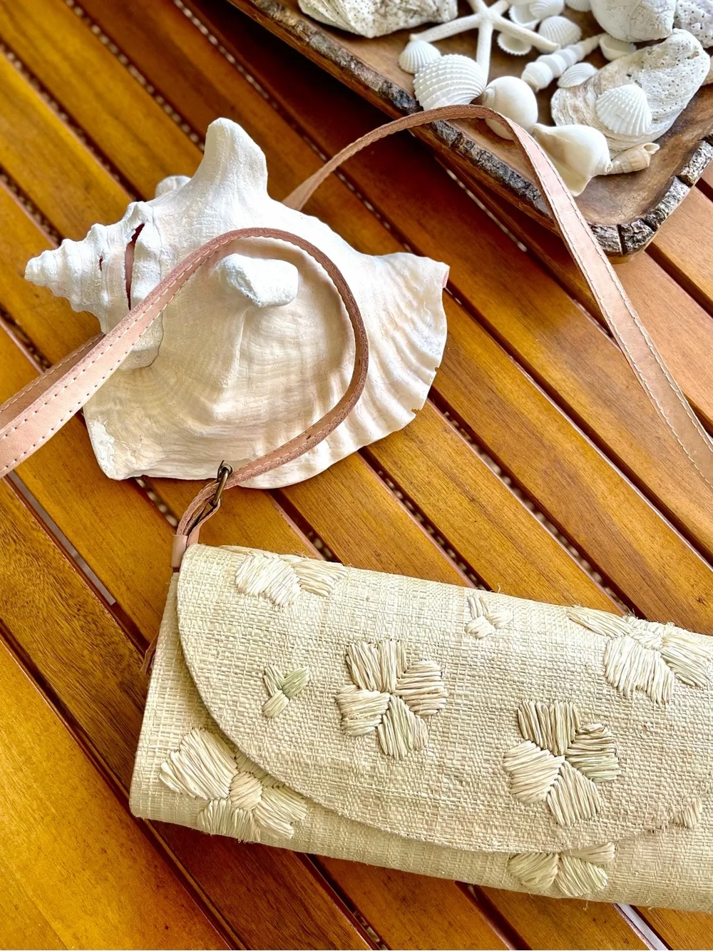 Authentic Artisan Handcrafted Natural Straw Tote & Clutch Set - Neutral Tan